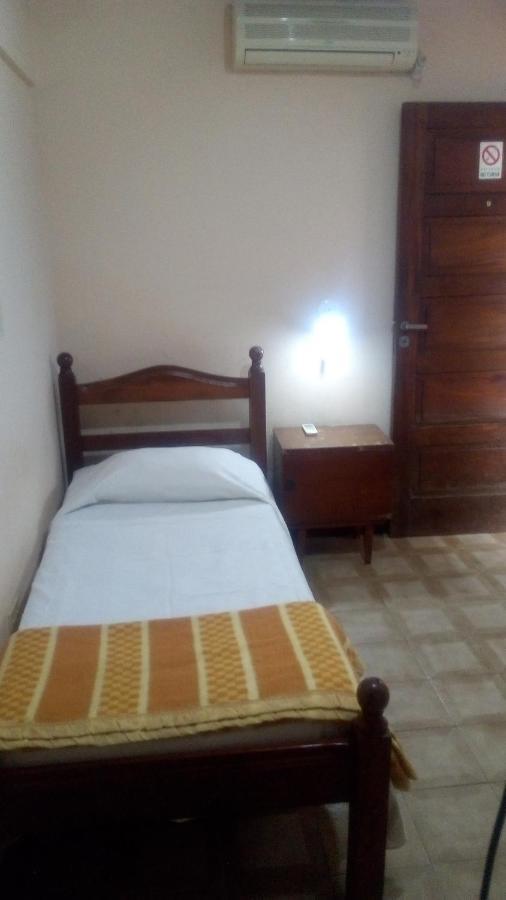 Residencial Santiago Habitaciones Hotel Bed & Break Fast Posadas Exterior photo