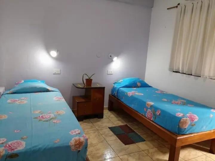 Residencial Santiago Habitaciones Hotel Bed & Break Fast Posadas Exterior photo