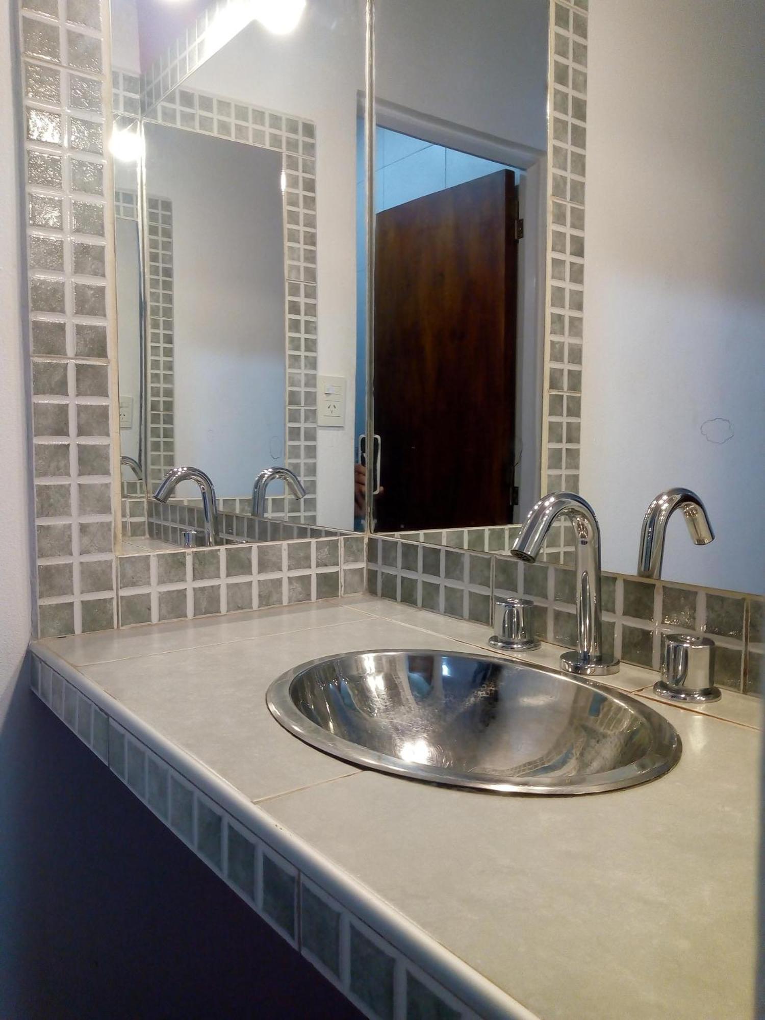 Residencial Santiago Habitaciones Hotel Bed & Break Fast Posadas Exterior photo